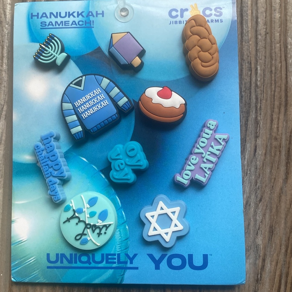 🎁🕎Hanukkah Crocs Jibbitz Charms 🕎 - Picture 2 of 2